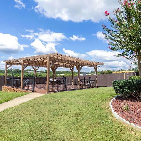 Ramada By Wyndham Studio Suites Dothan Kültér fotó