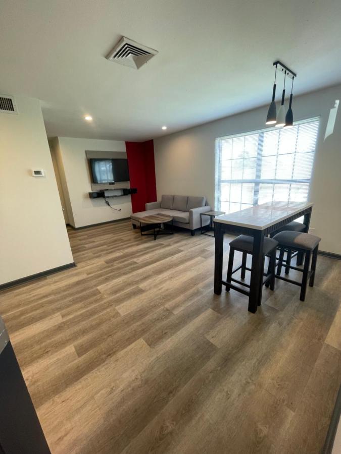 Ramada By Wyndham Studio Suites Dothan Kültér fotó